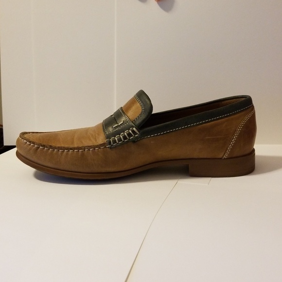 Johnston & Murphy Sheepskin Loafer